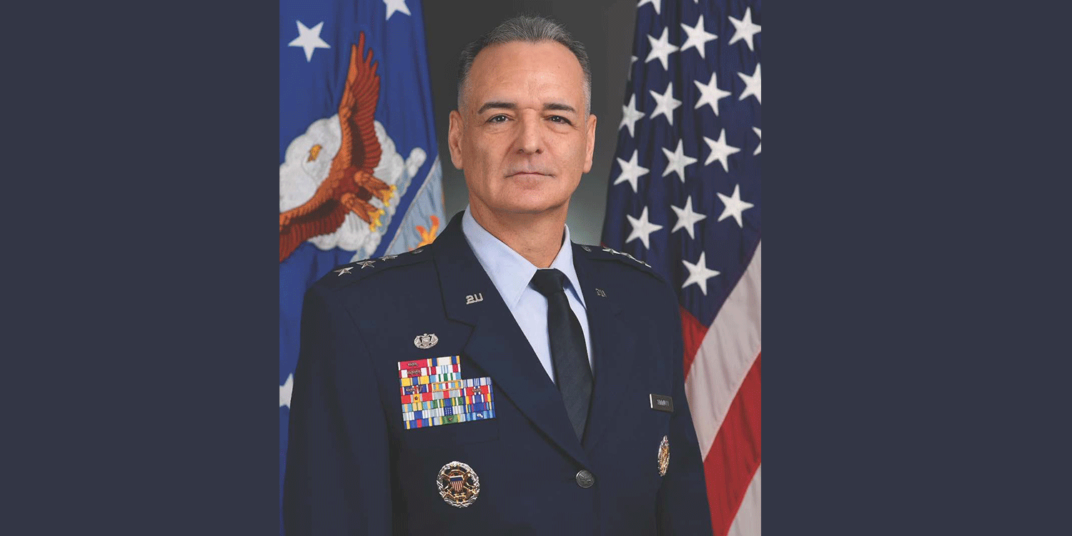 Ltgen Charles Plummer